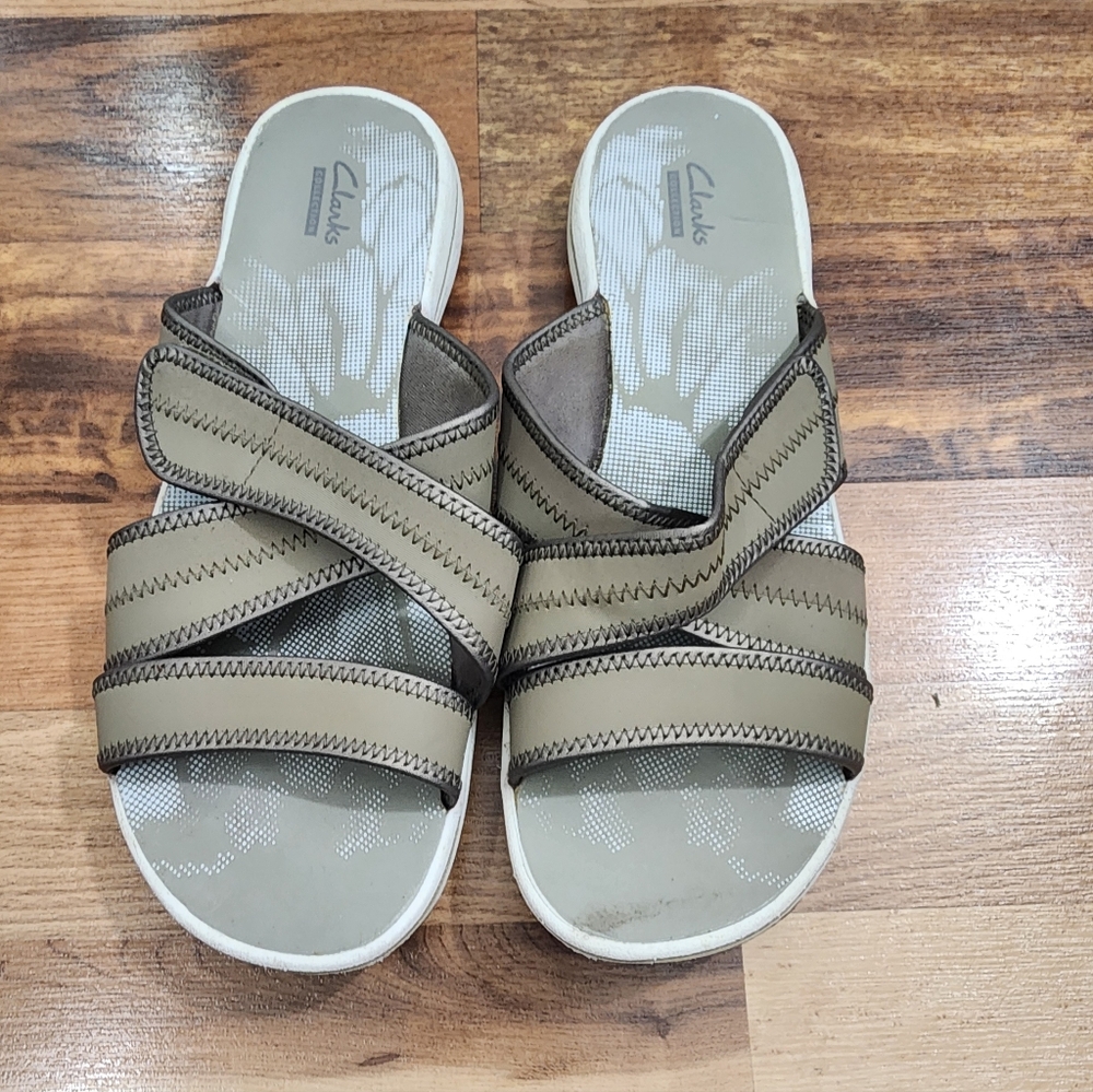 Womens Clarks Sz 11